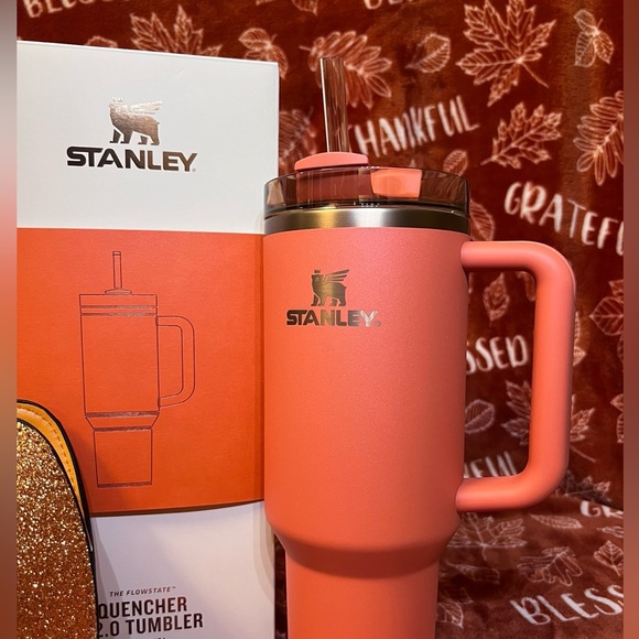 Pumpkin Spice Stanley Quencher 40 oz. Perfect for fall!! 🎃 🎃 - Picture 3 of 10